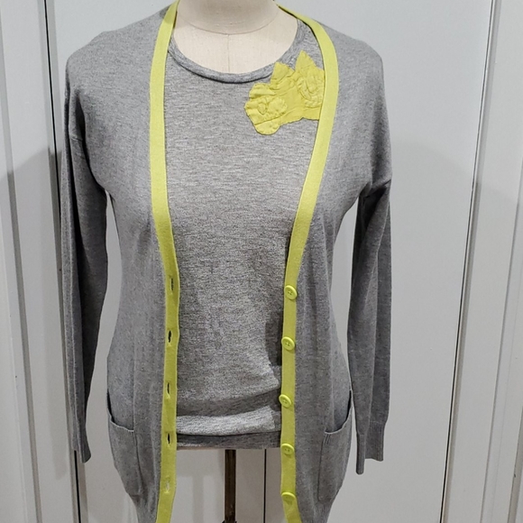 GAP Colorblock Cardigan Sweater Gray & Yellow, Lightweight Button-Up, Size Small - Picture 1 of 7